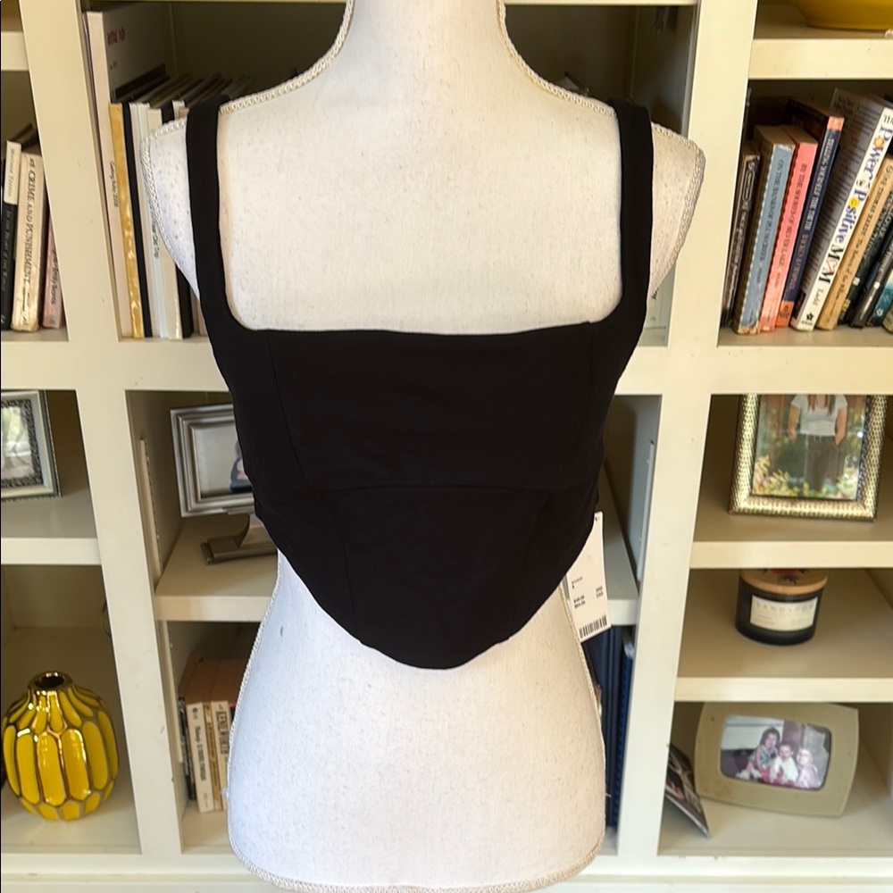 NWT Urban Outfitters UO Black Back Tie Bow Cropped Tank Top Small Minimalist